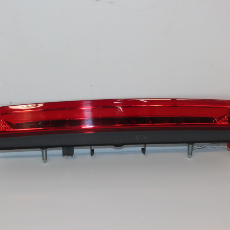 Feux stop supplementaire occasion PEUGEOT 3008 II Phase 1 04-1995->04-1999 1.2i 130ch 9811951080