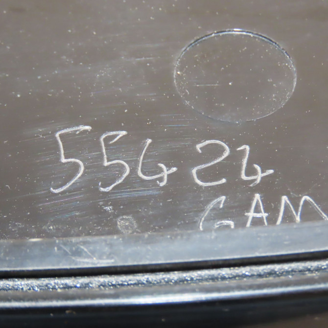 Feu arrière interieur gauche occasion PEUGEOT 3008 II Phase 1 04-1995->04-1999 1.2i 130ch 9810477880 5