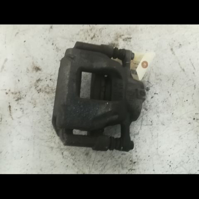 Etrier de frein avant droit occasion TOYOTA AURIS II Phase 2 06-2015->... 1.8i 136ch 4773002510 1