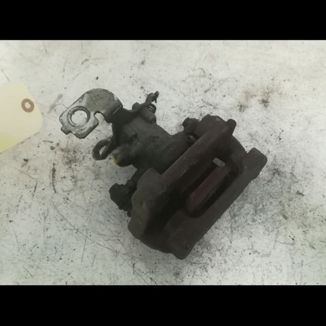 Etrier de frein arrière droit occasion TOYOTA AURIS II Phase 2 06-2015->... 1.8i 136ch 4783002261 1