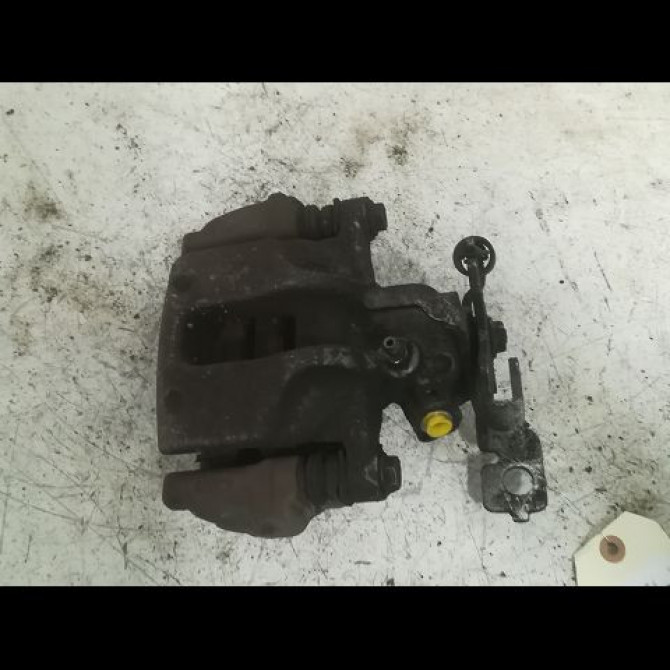 Etrier de frein arrière droit occasion TOYOTA AURIS II Phase 2 06-2015->... 1.8i 136ch 4783002261 2