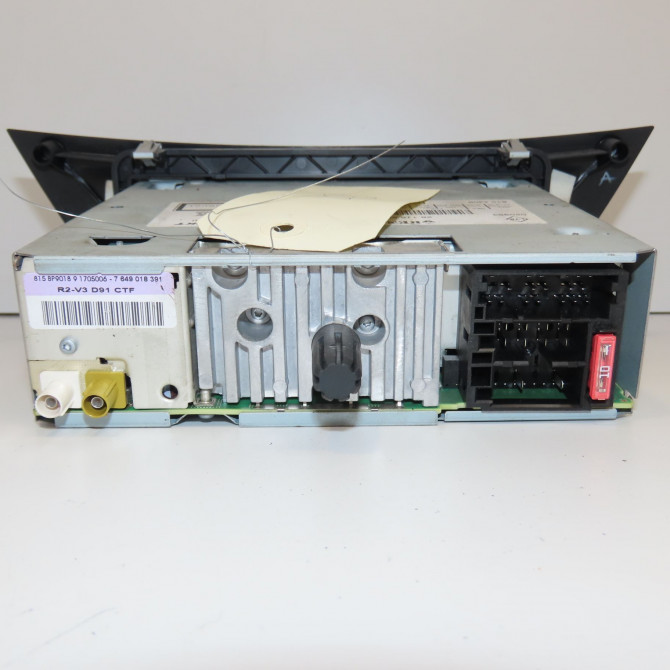 Autoradio occasion RENAULT LAGUNA III Phase 1 ESTATE 10-2007->10-2010 1.5 DCI 110ch 281152237R 2