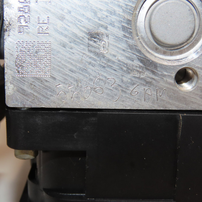 Unité hydraulique ABS occasion RENAULT LAGUNA III Phase 1 ESTATE 10-2007->10-2010 1.5 DCI 110ch 476603724R 7