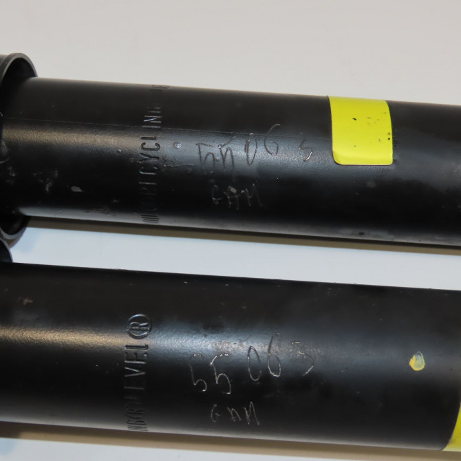 Amortisseur arrière droit occasion RENAULT LAGUNA III Phase 1 ESTATE 10-2007->10-2010 1.5 DCI 110ch 562100008R 2