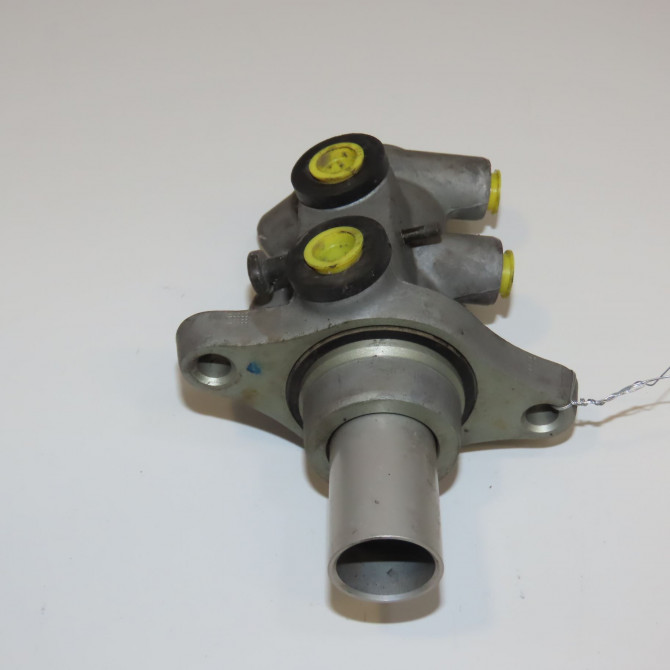 Maitre cylindre occasion JAGUAR XJ III C2C35765 1