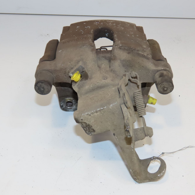 Etrier de frein arrière droit occasion JAGUAR XJ III C2C41567 3