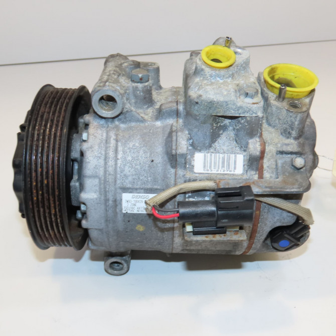 Compresseur air conditionne occasion JAGUAR XJ III C2C39501 3