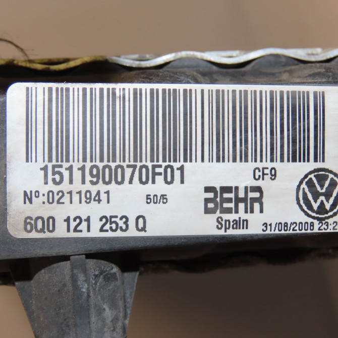 Radiateur occasion VOLKSWAGEN POLO IV Phase 2 05-2005->09-2009 1.2 60ch 6Q0121253R 4