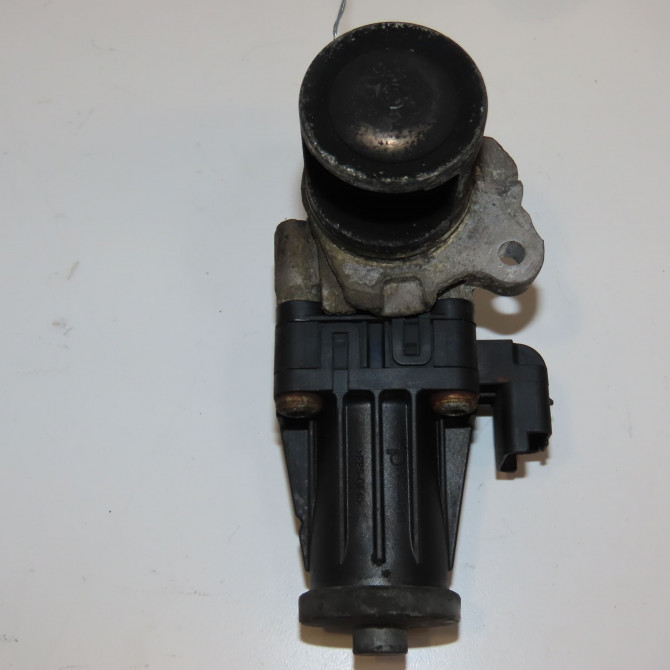 Vanne EGR occasion FORD FIESTA VI Phase 1 10-2008->11-2012 1.4 TDCI 70ch 1702178 3