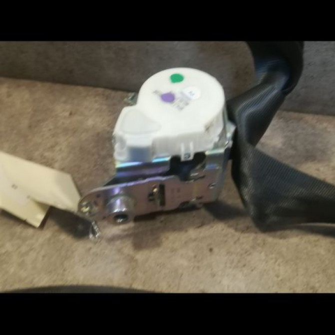 Ceinture arrière gauche occasion RENAULT CLIO III phase 2 ESTATE 03-2009->12-2014 1.5 DCI 75ch 8200838249 3