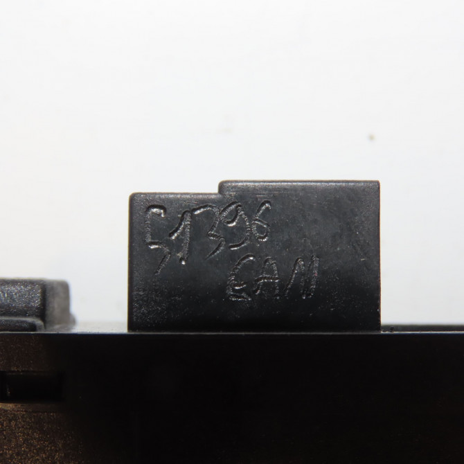 Commande leve-glace porte arrière droite occasion JAGUAR XJ III C2C1409 4