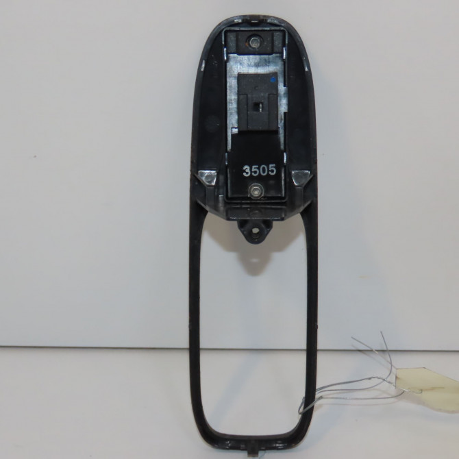 Commande leve-glace porte arrière gauche occasion JAGUAR XJ III C2C1409 2