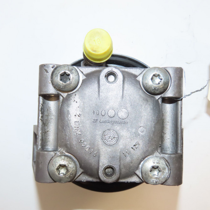 Pompe direction assistee occasion JAGUAR XJ III C2C34135 4