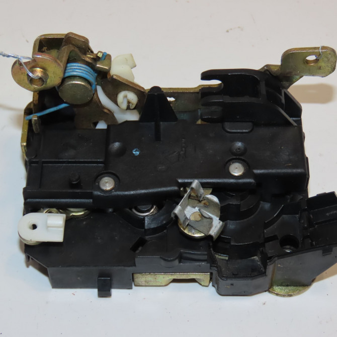 Serrure porte avd occasion RENAULT KANGOO I Phase 1 09-1997->06-2003 1.9 D 55ch 7701044464 2