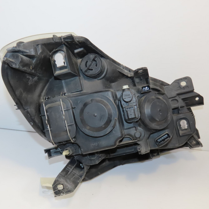 Phare gauche occasion RENAULT CLIO III Phase 1 09-2005->03-2009 1.5 DCI 85ch 260608237R 2