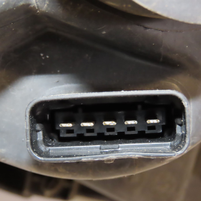 Phare gauche occasion RENAULT CLIO III Phase 1 09-2005->03-2009 1.5 DCI 85ch 260608237R 3