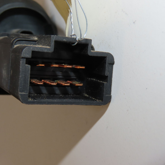 Bouton de warning occasion RENAULT KANGOO I Phase 1 09-1997->06-2003 1.9 D 65ch 320050701R 2