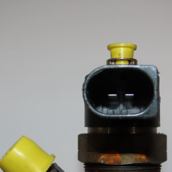 Injecteur occasion MERCEDES CLASSE C II Phase 1 04-1995->04-1999 C220CDI 150ch 2