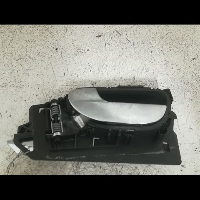 Poignee int porte arg occasion PEUGEOT 307 Phase 2 06-2005->03-2008 1.6 HDI 16v 90ch 1