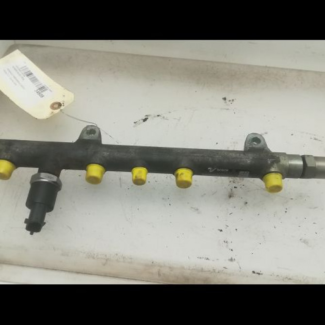 Rampe injection occasion RENAULT MEGANE II Phase 1 09-2003->12-2005 1.9 DCI 120ch 8200347176 1