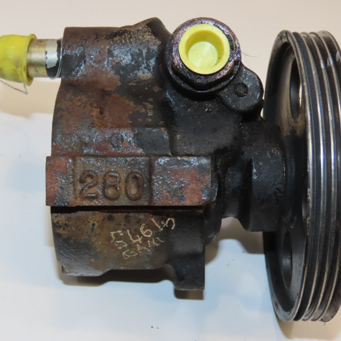 Pompe direction assistee occasion RENAULT CLIO II Phase 1 03-1998->06-2001 1.6 491106408R 4