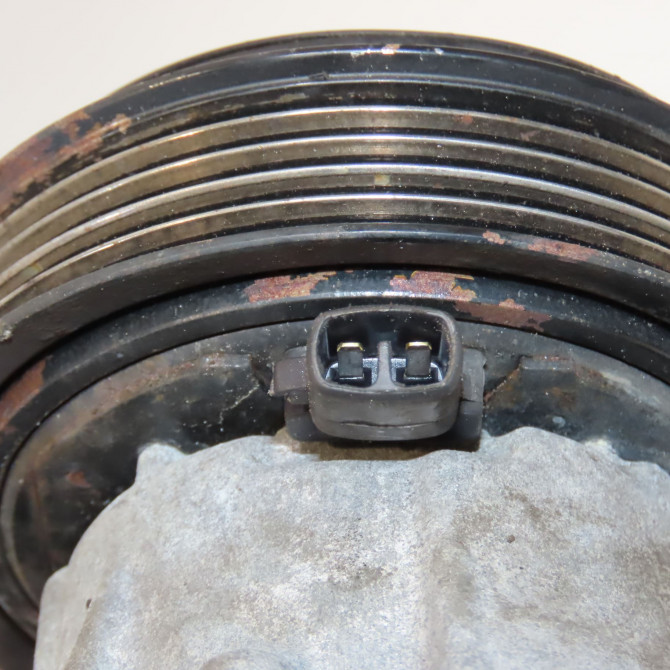 Compresseur air conditionne occasion LANCIA Y III 4