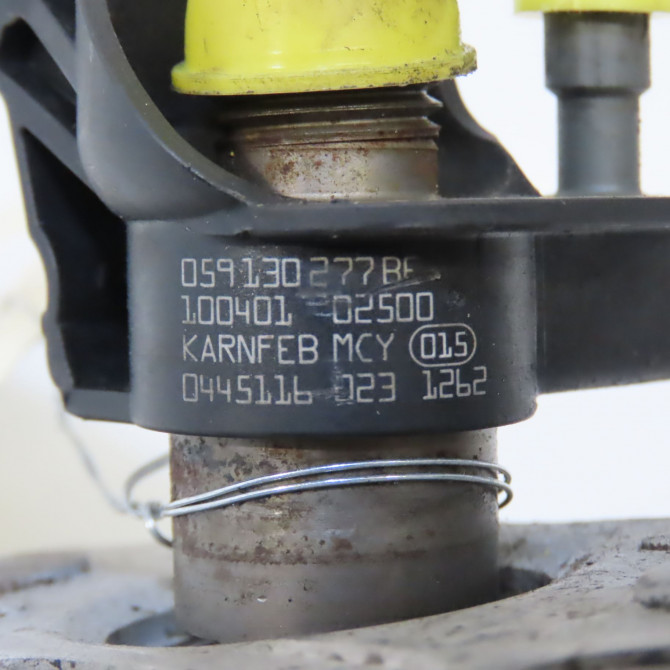 Injecteur occasion AUDI A5 I Phase 1 07-2007->07-2011 2.7 TDI 190ch 4