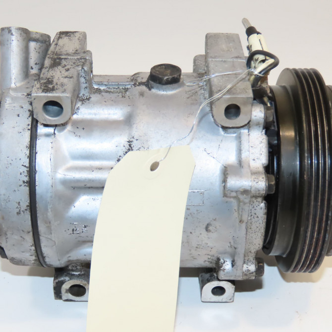 Compresseur air conditionne occasion RENAULT CLIO II Phase 1 03-1998->06-2001 1.6 7700875357 3