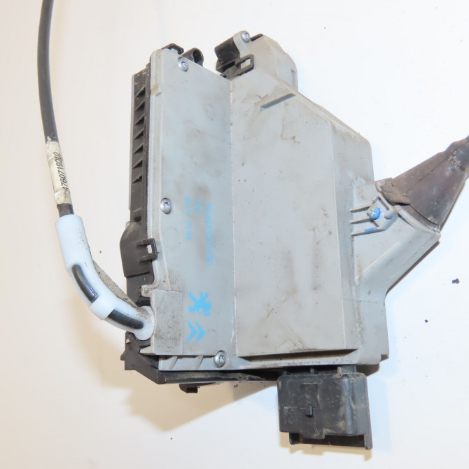 Serrure porte ard occasion PEUGEOT 208 208 Phase 1 2012-03-01->2015-09-30 1.6 E-HDI 92ch 9812501380 2