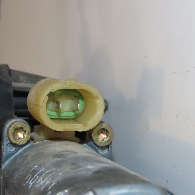 Mecanisme + moteur lève-glace avant droit occasion RENAULT CLIO II Phase 1 03-1998->06-2001 1.6 7701207254 3