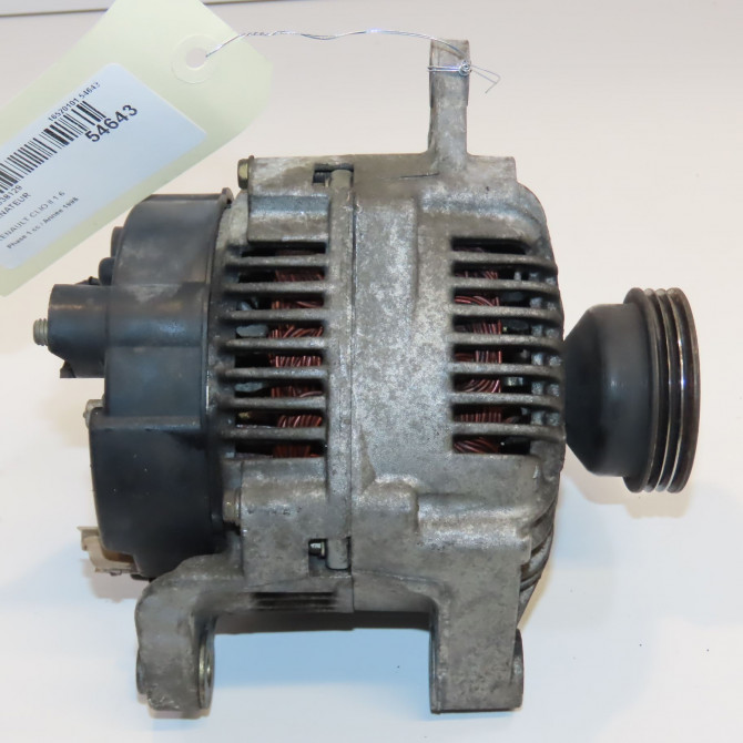 Alternateur occasion RENAULT CLIO II Phase 1 03-1998->06-2001 1.6 7700869600 3