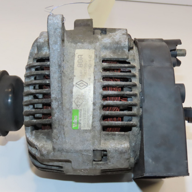Alternateur occasion RENAULT CLIO II Phase 1 03-1998->06-2001 1.6 7700869600 4