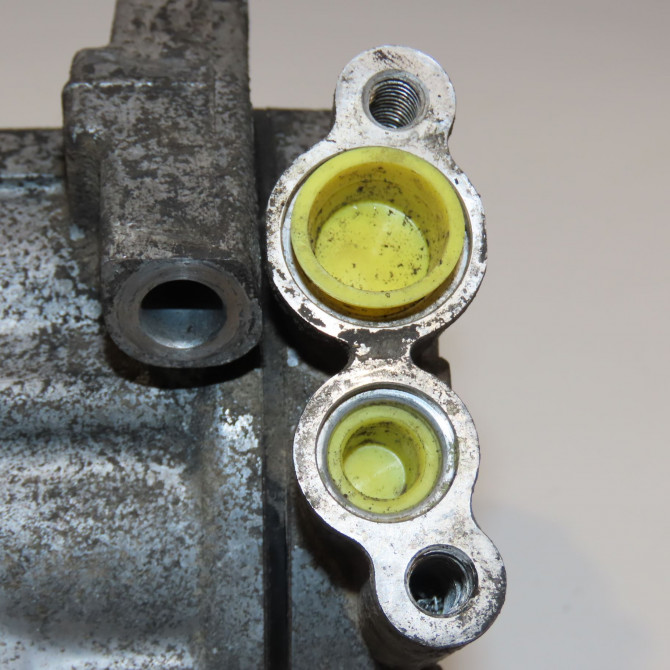 Compresseur air conditionne occasion RENAULT CLIO II Phase 1 03-1998->06-2001 1.6 7700875357 4