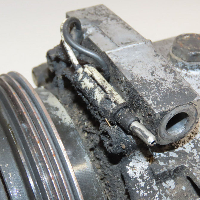 Compresseur air conditionne occasion RENAULT CLIO II Phase 1 03-1998->06-2001 1.6 7700875357 5