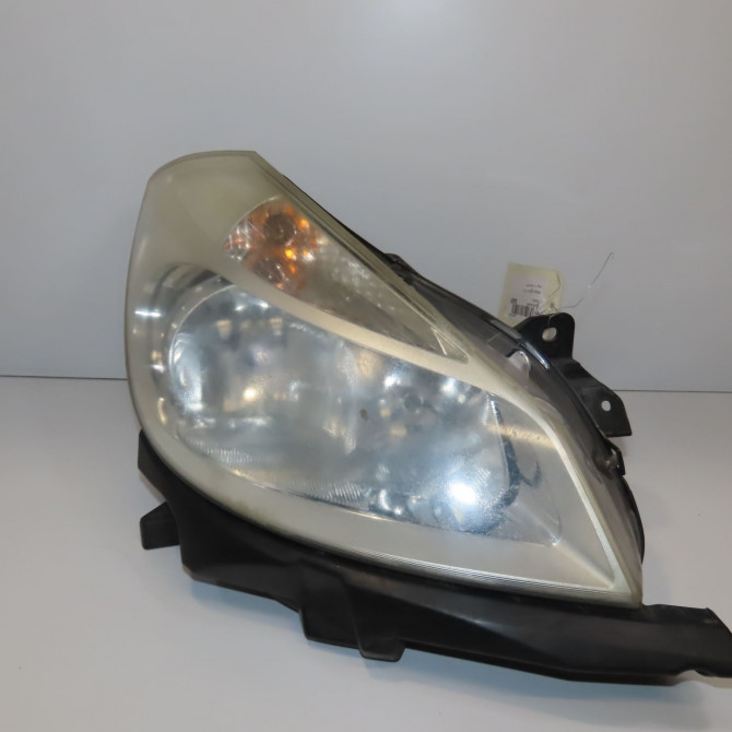 Phare droit occasion RENAULT CLIO III Phase 1 09-2005->03-2009 1.5 DCI 70ch 260100203R 1