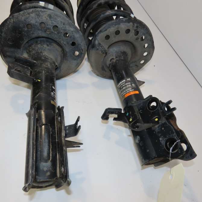 Amortisseur avant droit occasion NISSAN QASHQAI I Phase 2 03-2010->04-2014 1.6 DCI 130ch E4302BR24A 3