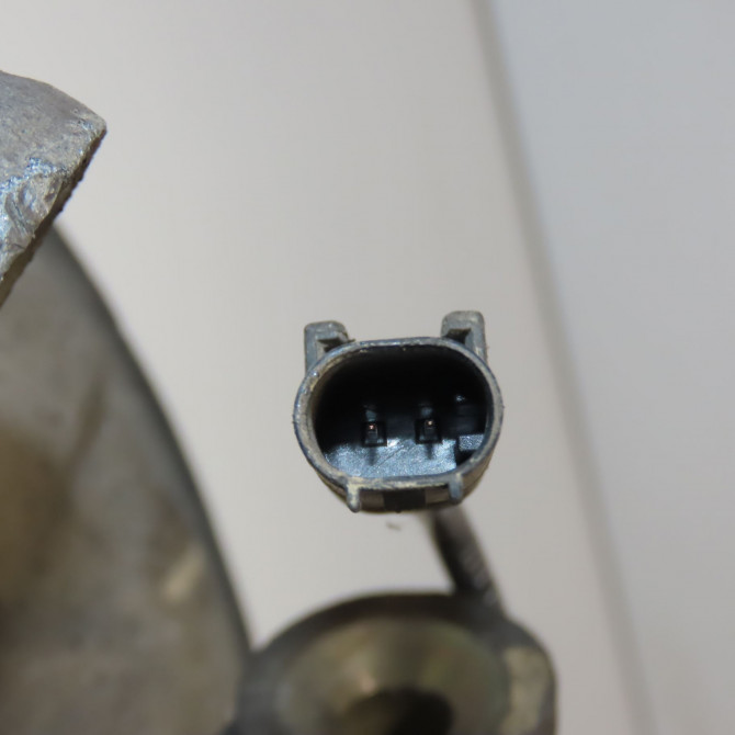 Moyeu ard occasion MERCEDES CLASSE ML II phase 2 09-2008->06-2011 1663570900 4