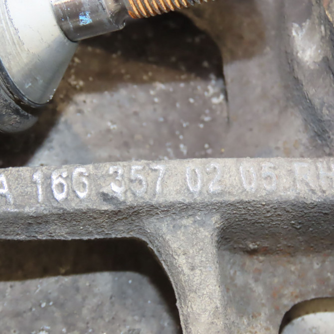 Moyeu ard occasion MERCEDES CLASSE ML II phase 2 09-2008->06-2011 1663570900 5