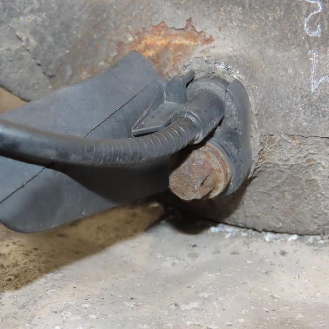 Moyeu arg occasion MERCEDES CLASSE ML II phase 2 09-2008->06-2011 1663570900 3