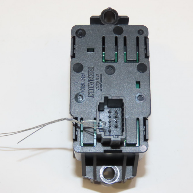 Interrupteur commande de frein a main occasion RENAULT SCENIC III Phase 2 12-2011->03-2013 1.5 DCI 110ch 2