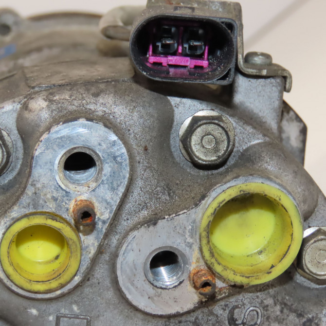 Compresseur air conditionne occasion VOLKSWAGEN BORA Phase 1 10-1998->12-2005 1.9 TDI 100ch 1J0820803N 5