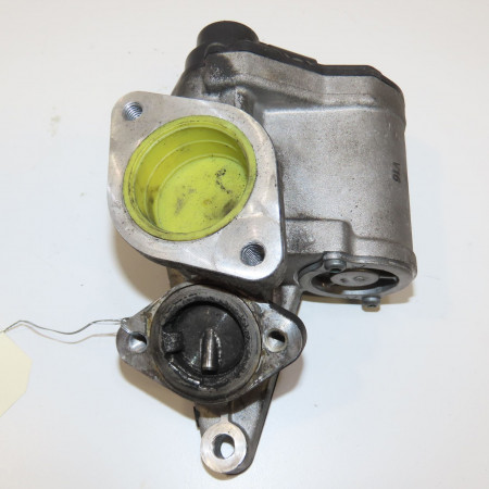 Vanne EGR occasion RENAULT MEGANE II Phase 2 01-2006->06-2009 1.9 DCI 130ch