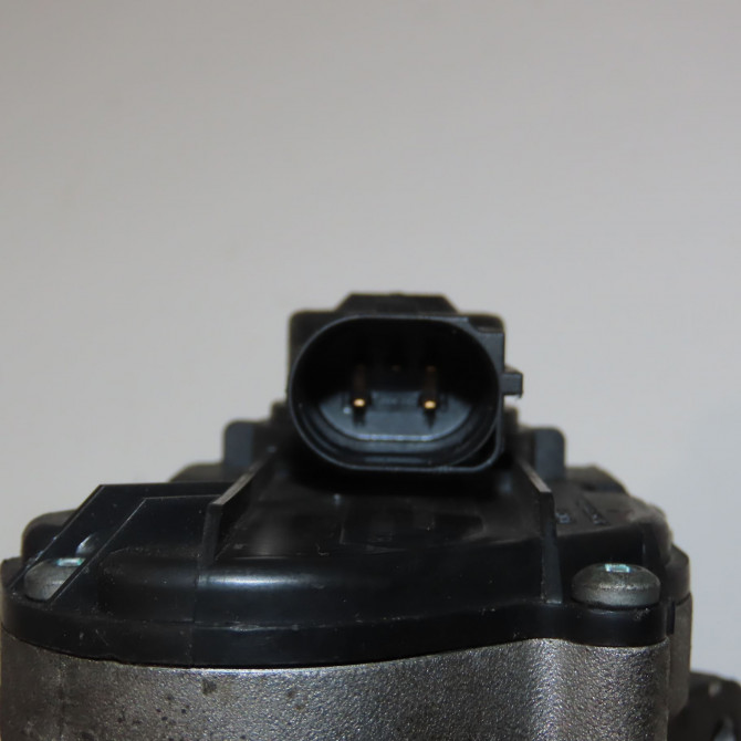 Vanne EGR occasion RENAULT MEGANE II Phase 2 01-2006->06-2009 1.9 DCI 130ch 3