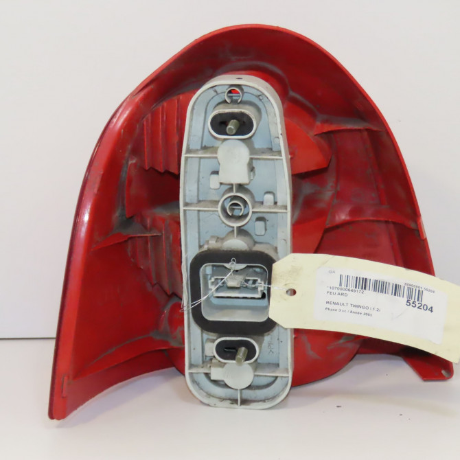 Feu arrière droit occasion RENAULT TWINGO I Phase 3 08-2000->06-2007 1.2i 8200338149 2
