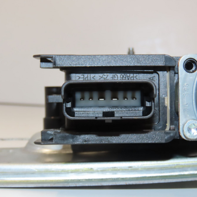 Mecanisme+moteur leve-glace ard occasion PEUGEOT 2008 Phase 1 01-2013->... 1.6 E-HDI 92ch 9816402280 3