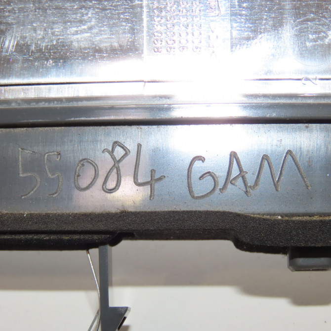 Feux stop supplementaire occasion PEUGEOT 2008 Phase 1 01-2013->... 1.6 E-HDI 92ch 6351LX 4