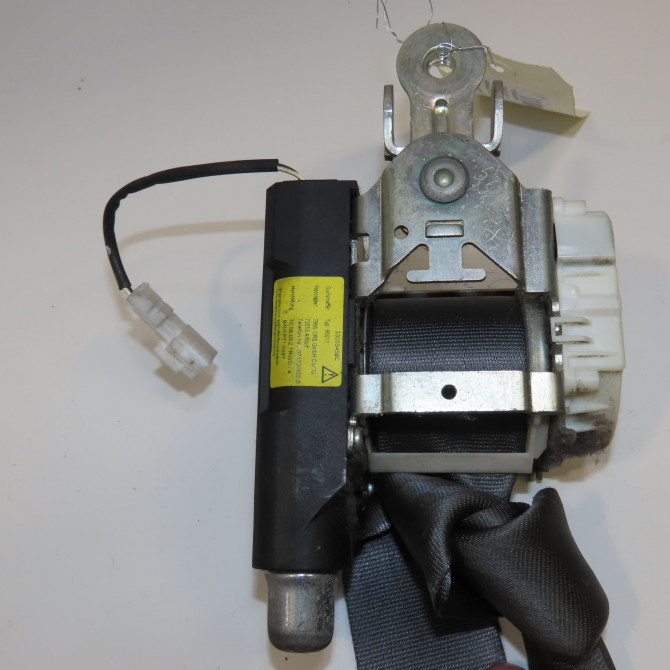 Ceinture avant gauche occasion RENAULT CLIO III Phase 1 09-2005->03-2009 1.5 DCI 70ch 8200683928 3