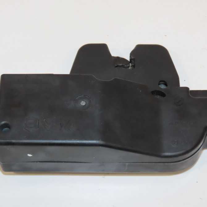 Serrure hayon occasion PEUGEOT 307 CC Phase 1 03-2003->06-2005 2.0e 138ch 8726R2 2