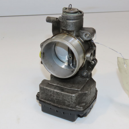 Boitier papillon occasion PEUGEOT 307 CC Phase 1 03-2003->06-2005 2.0e 138ch 1635W8