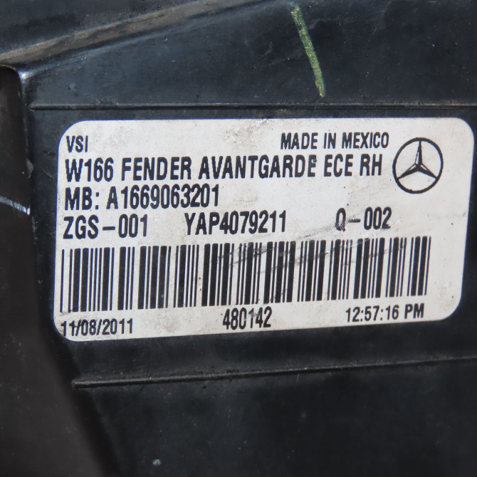 Feu arrière droit occasion MERCEDES CLASSE ML II phase 2 09-2008->06-2011 1669063201 4